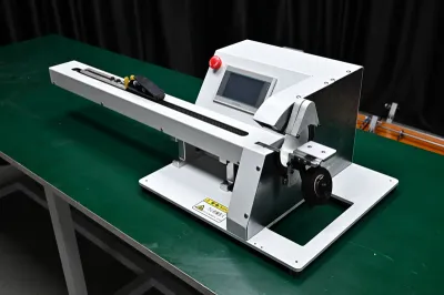 Máquina Enfardadeira de Fita Adesiva com Puxamento Unilateral JW-303K-1.0m