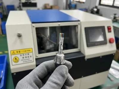 Máquina Automática de Escovagem, Dobragem e Corte de Blindagem de Cabo JW-835 Thumb