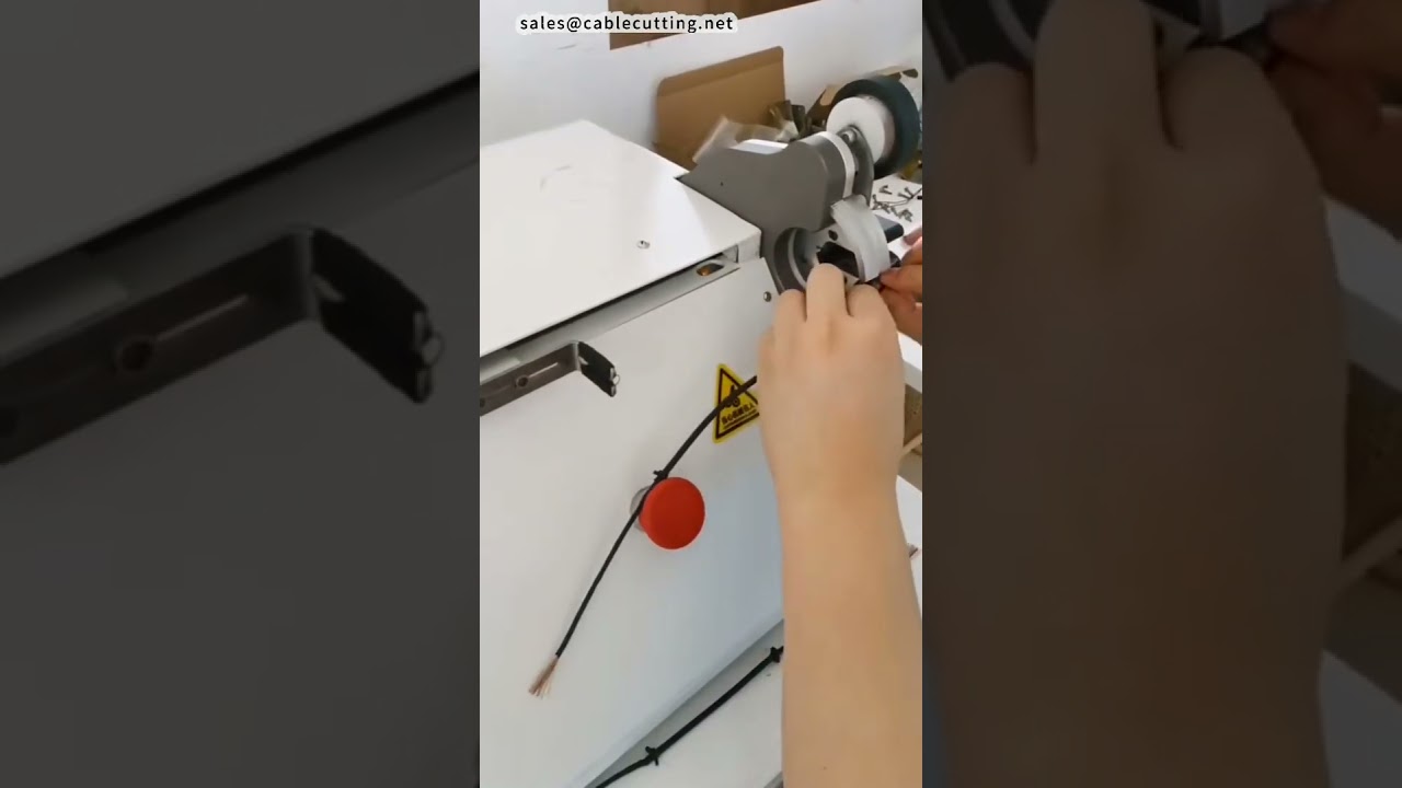 Máquina de Enrolar Fita com Separação Automática de Liner | Equipamento Industrial