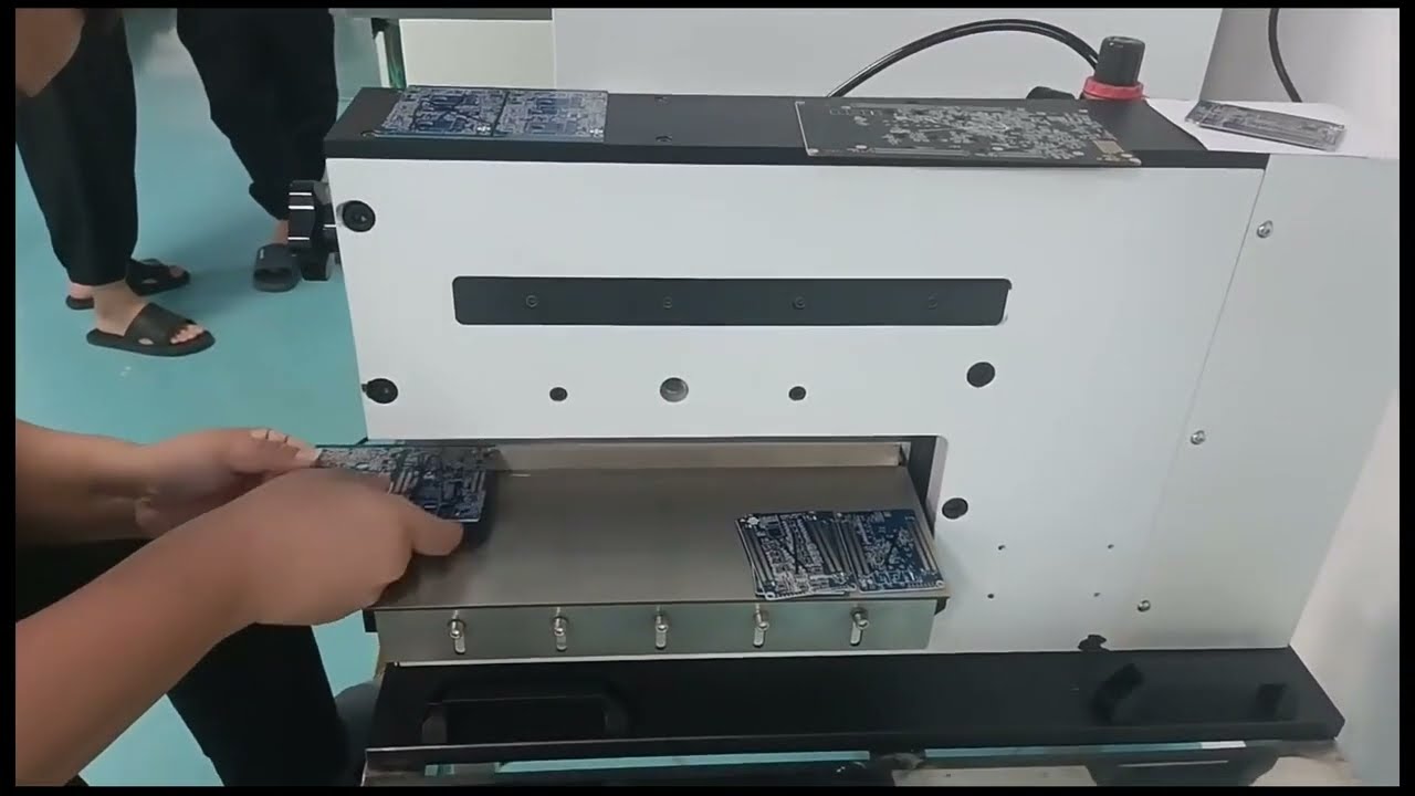 Separador de Placas Online Tipo Trilho para Linha de Produção SMT AOI e Máquina de Punção de Filme PCB