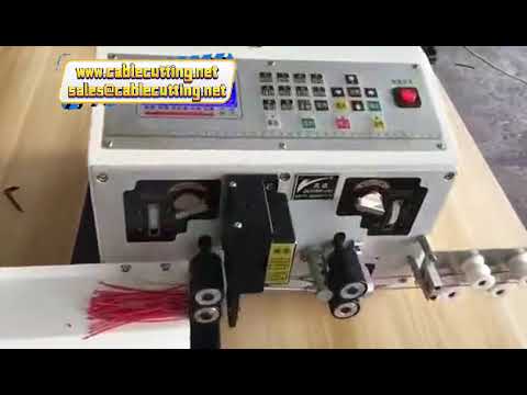 Máquina de Corte e Descascamento de Cabo Chato Núcleo Simples/Duplo - Automação Eficiente