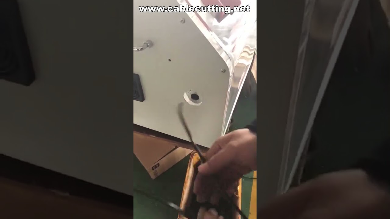 Máquina de Corte Automática para Tubos, Teflon e Foles | Corte Preciso Industrial