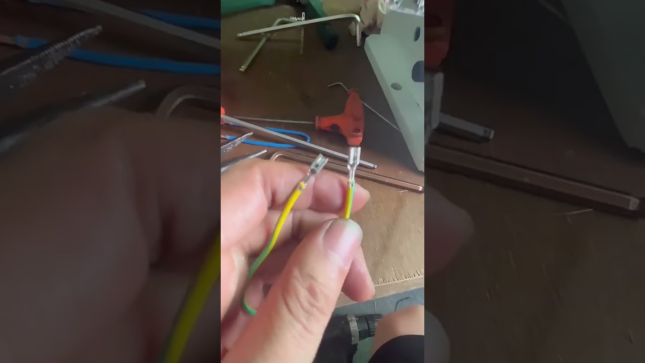 Ferramenta de Crimpagem Elétrica Semi-Automática Super Silent 2T OTP - Crimpador de Cabos e Terminais