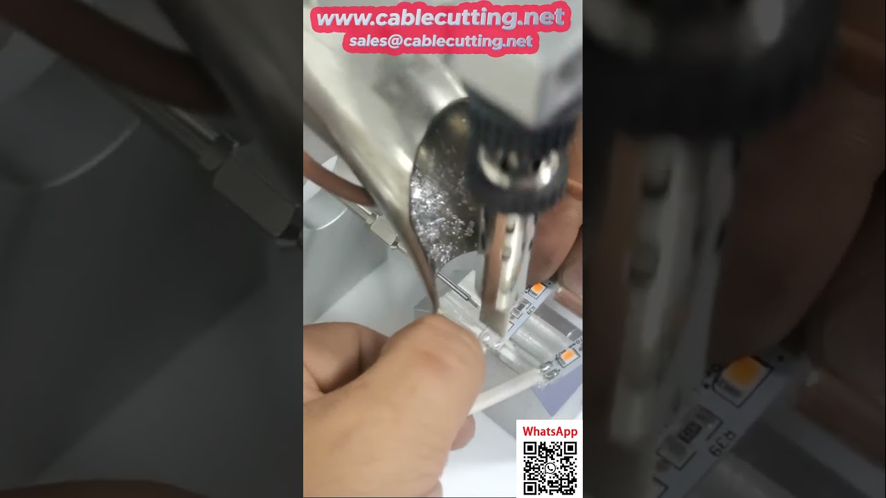 Máquina de solda automática para fitas de LED