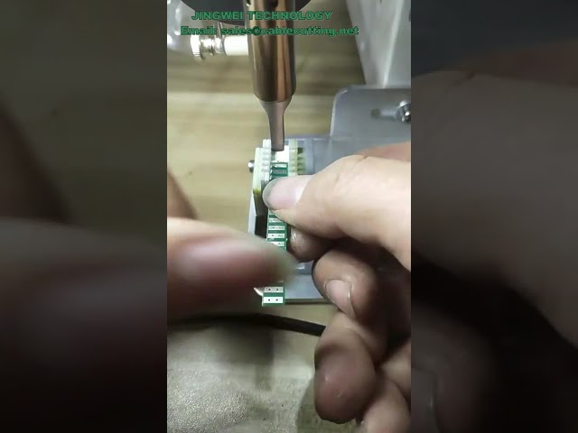 Máquina de Solda de Fios Semiautomática Ideal para Conectores de Aviação, Tiras de LED e Placas de Circuito