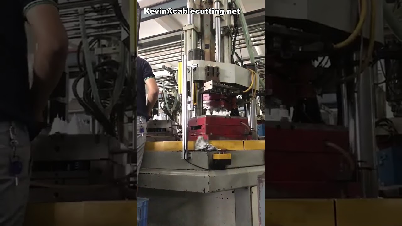 Máquina de Injeção Rotativa para Soquete de Lâmpada LED | Fabricação Automatizada de Componentes Elétricos