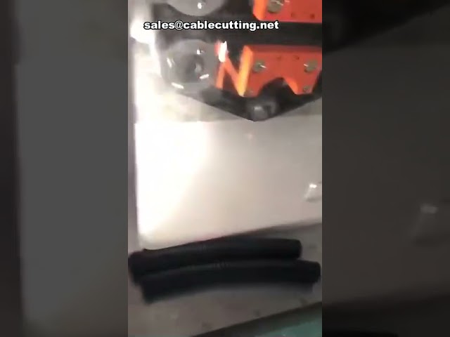 Máquina de Corte Automática para Tubos de Água MDPE, LDPE e HDPE com Tela Touch e Rotação