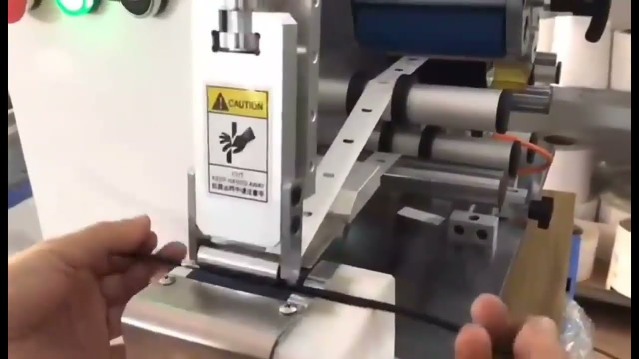 Máquina Semiautomática de Etiquetagem de Rolo de Fio | Aplicadora de Etiquetas Wrap