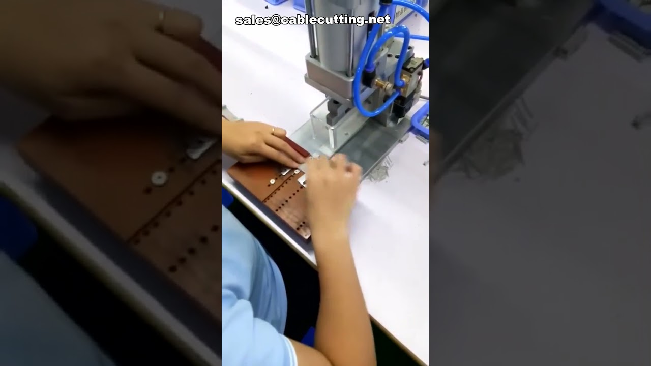 Máquina de Crimpagem Pneumática e Semiautomática para Terminais IDC Flat Ribbon