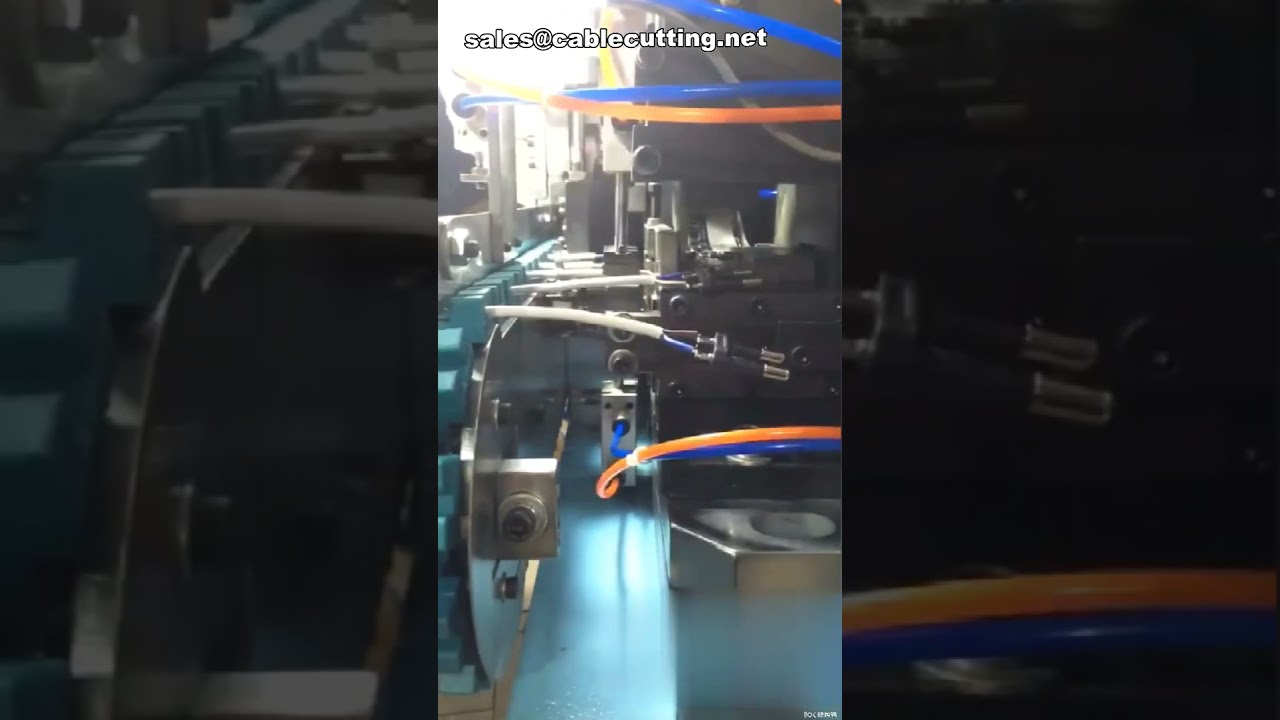 Máquina Automática de Crimpagem de Terminais Plug com Pino de Reboque