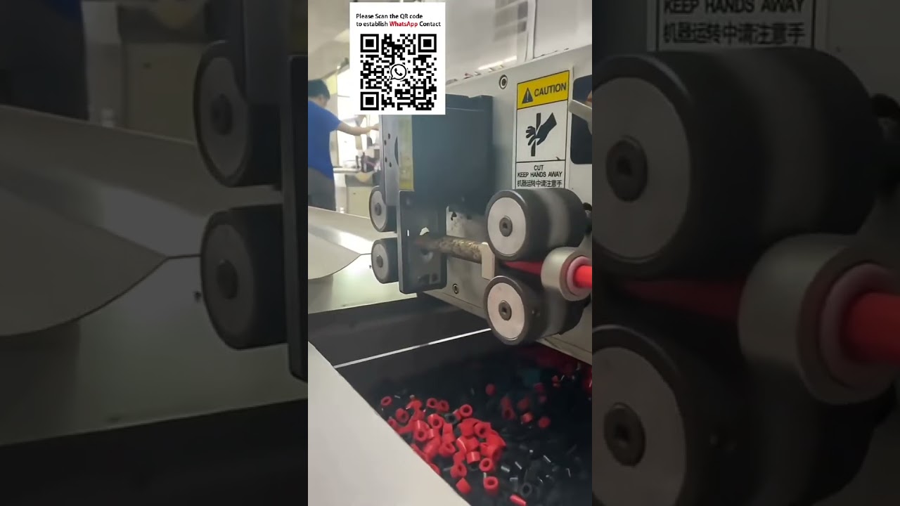 Máquina de Corte e Descascamento de Cabos Pesados para Chicotes EV | Automação Industrial