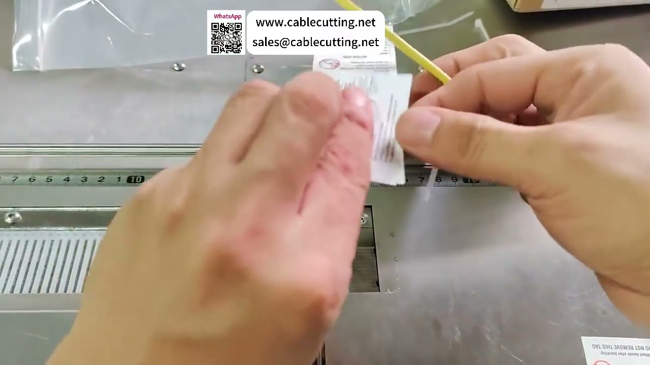 Máquina automática de abraçadeiras de nylon — Fixação segura de chicotes