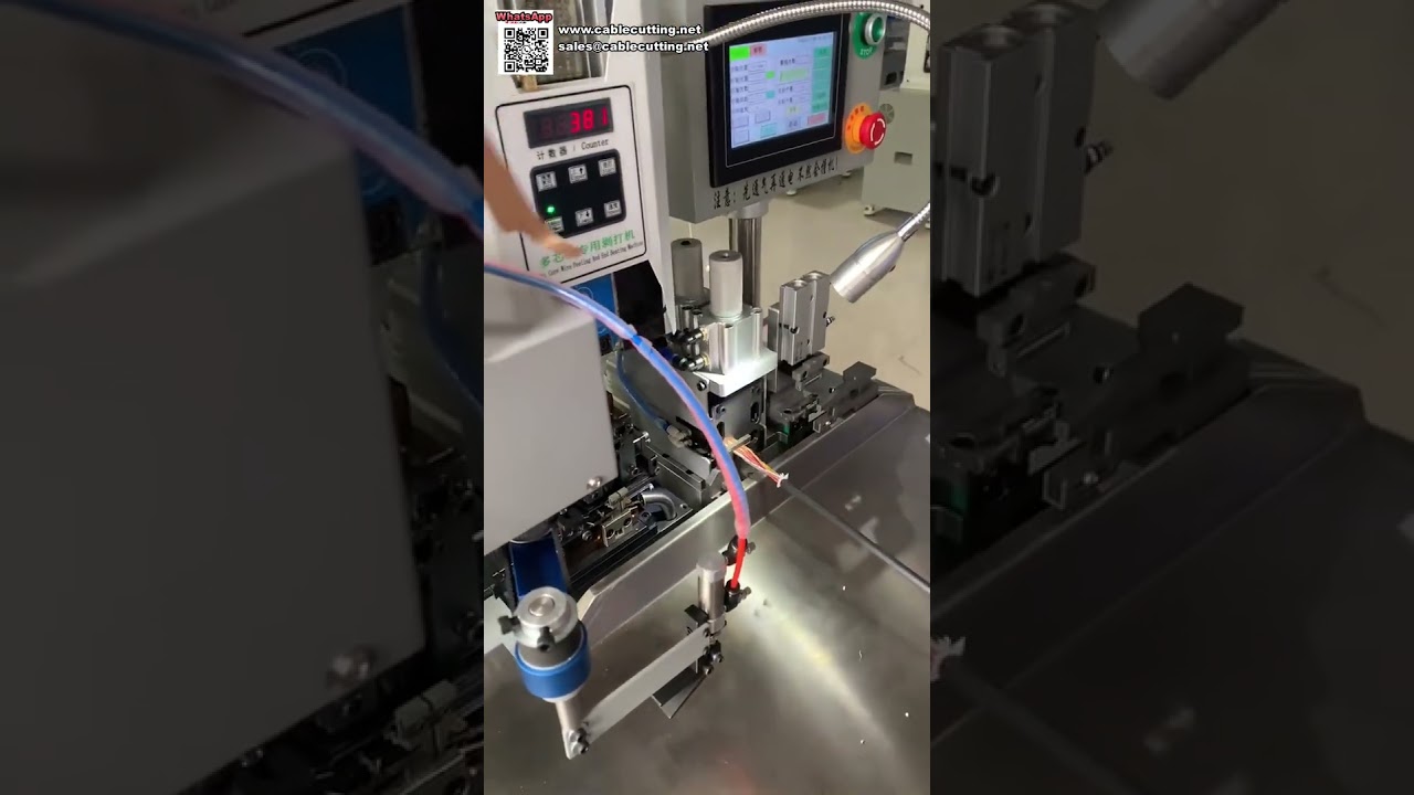 Máquina multifuncional de decapagem e crimpagem de cabos multipolares — alta produtividade