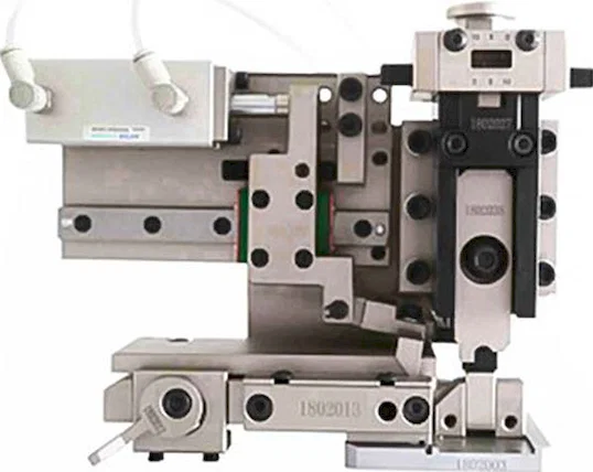 Matriz Pneumática Horizontal de Crimpagem 45-40