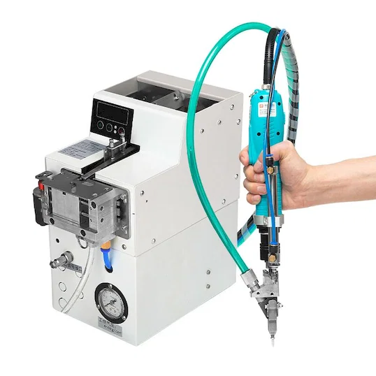 Alimentador Pneumático de Parafusos para Suporte de Furo Profundo